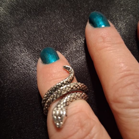 sterling silver 925 Jewelry - Sterling Silver 925 Snake Wrap Ring Sz.6